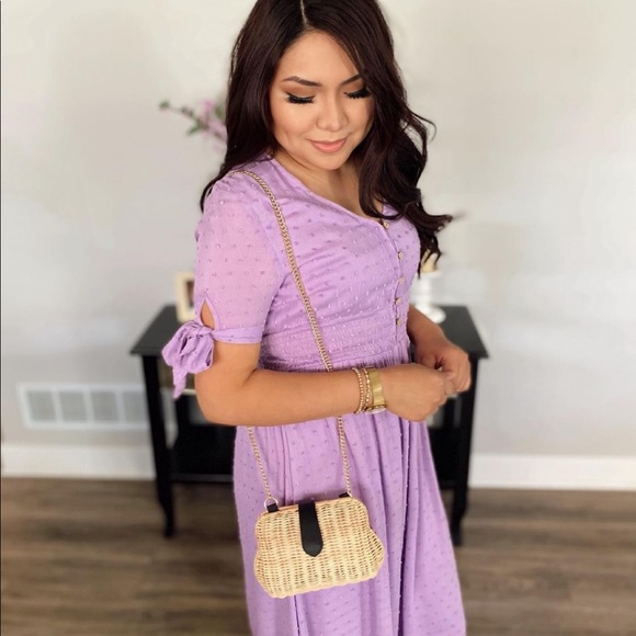 Perfect for Spring! Lilac dress with bow sleeves - Picture 3 of 5